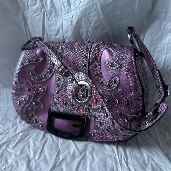 SOLD ON FACEBOOK MP - Picture 3 of 8